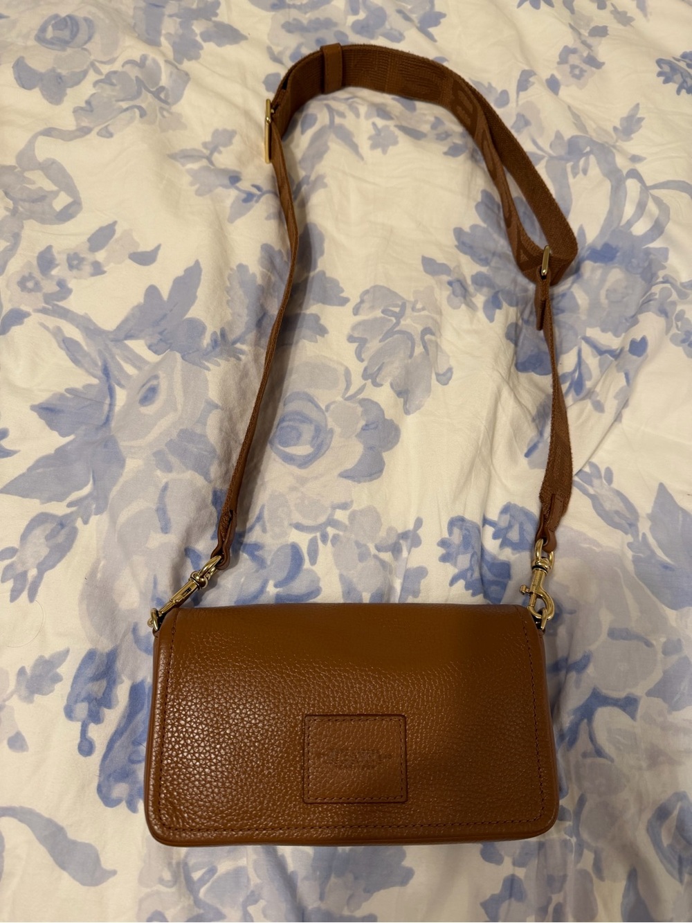 Marc Jacobs The Mini Bag in Argan Oil - Picture 2 of 4